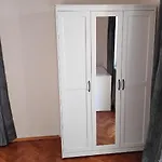 Unique Location With Parking شقة بورغاس