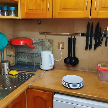 Unique Location With Parking * Burgas Stad