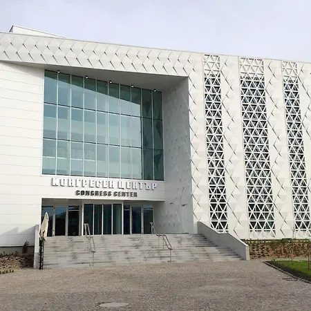 Unique Location With Parking * Burgas