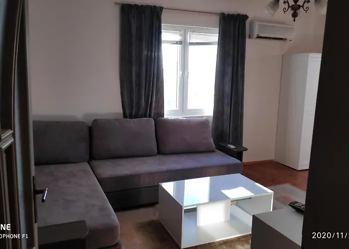 Apartment Unique Location With Parking *