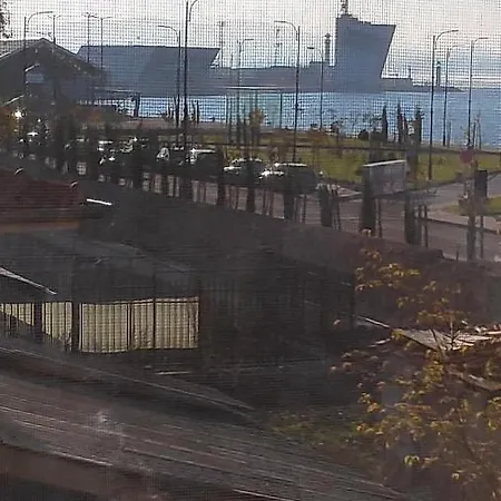 Unique Location With Parking Lejlighed